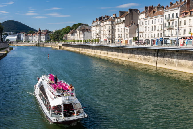 Découvrir Besançon en bateau Vette