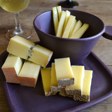 Gastronomie locale: comté, morbier, vin blanc du Jura