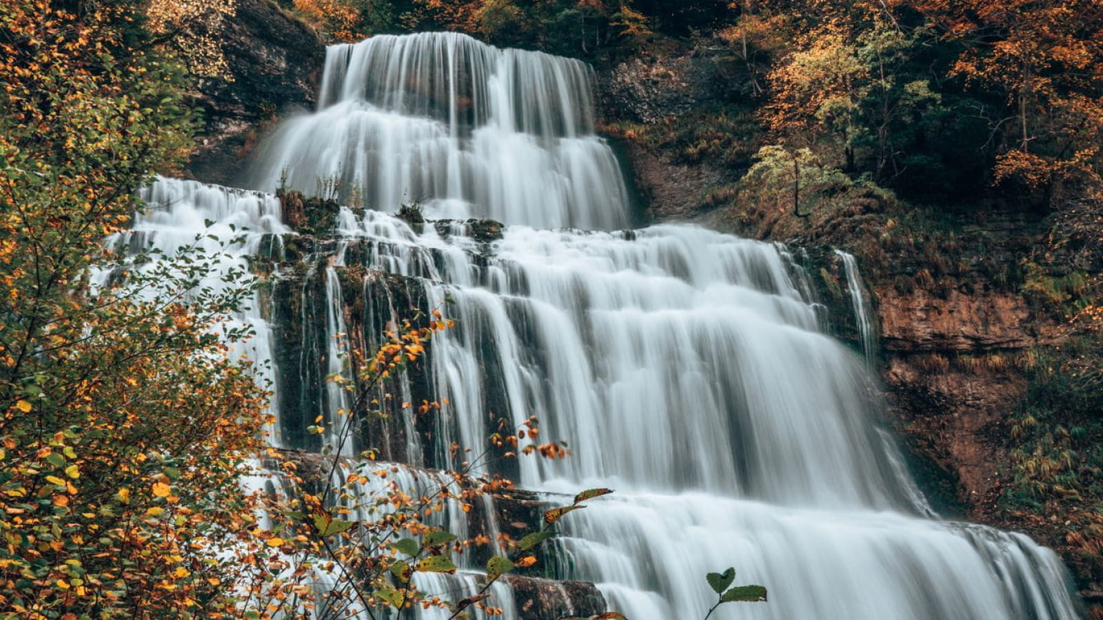 Cascade du Hérisson en automne