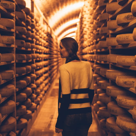 Visite d'une cave d'affinage pour le comté