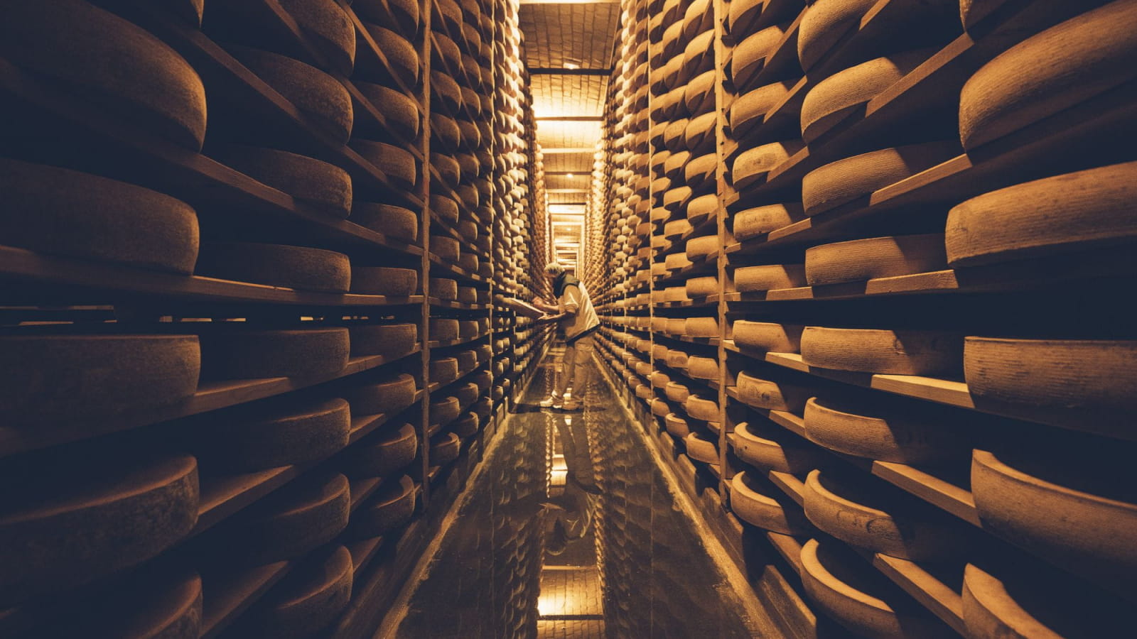 Le Fort des Rousses et ses caves d'affinage de Comté uniques au monde
