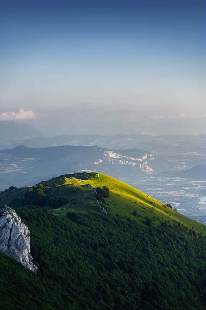 Grand Colombier sur l'itinéraire de la Via Rhôna