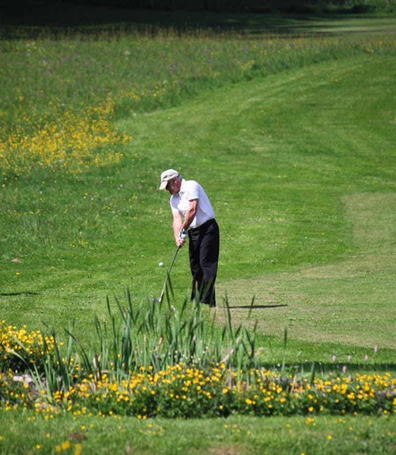 Joueur de golf à Pontarlier