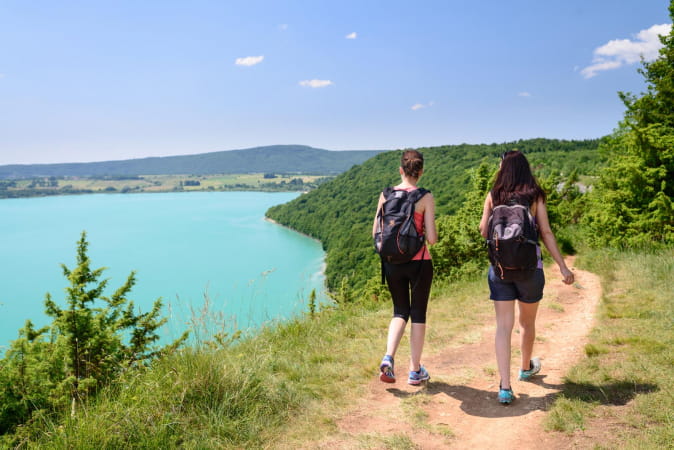 Randonnée pédestre au belvédère de Fontenu - Vue sur le lac de Chalain