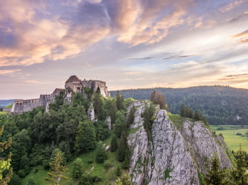 Château de Joux couleurs poudrées