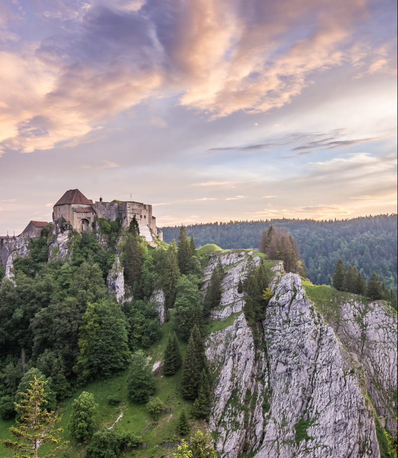 Château de Joux couleurs poudrées