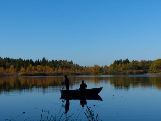 pêcheurs sur le lac de Bonlieu