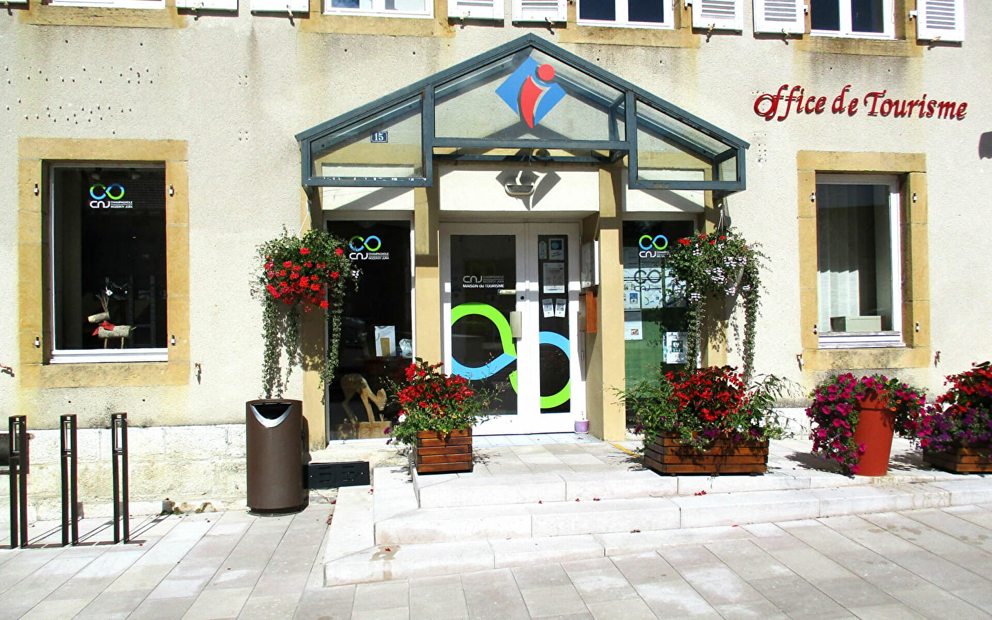 Maison du Tourisme Champagnole Nozeroy Jura - BIT de Nozeroy