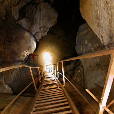 Réserve Naturelle de la Grotte d'Hautecourt