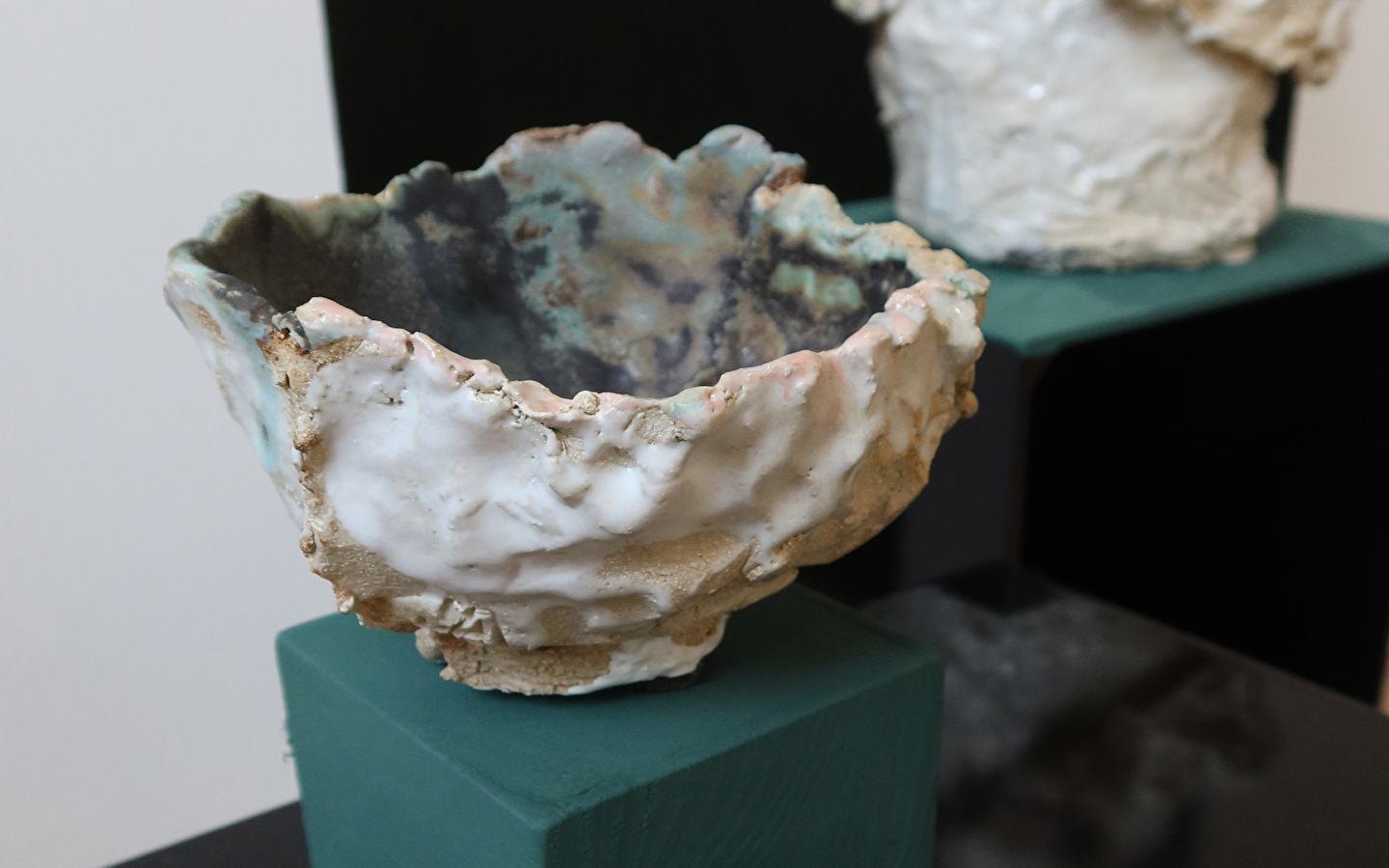 Exposition “De l'une à l'autre” : céramique, gravure et peinture - Aude St Gérand et Patricia Peterschmitt
