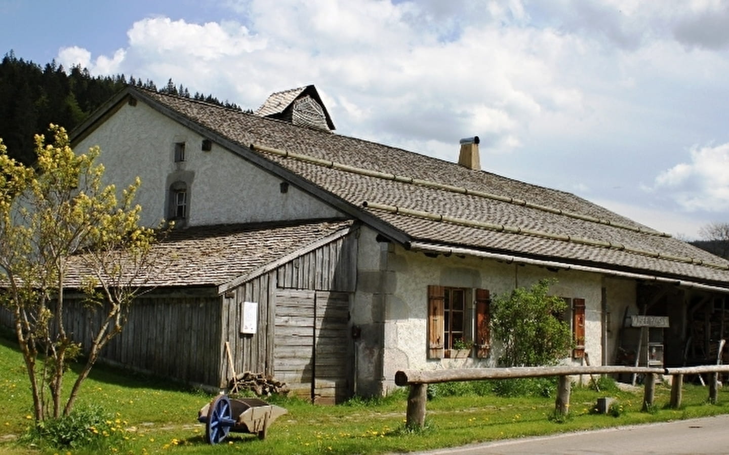 Visite ludique pour découvrir comment vivre en autonomie dans les montagnes du Haut-Doubs