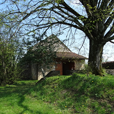 Salavre - Le sentier des chapelles