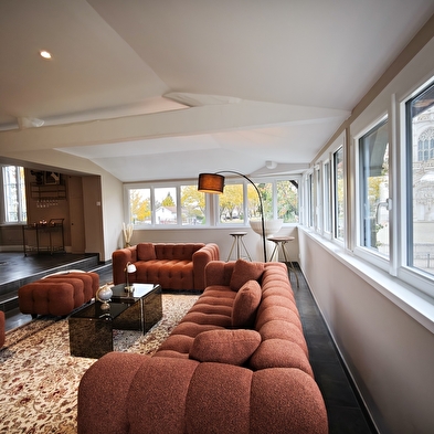 La Loge Marguerite d'Autriche - Appartement d'exception face au Monastère Royal de Brou.