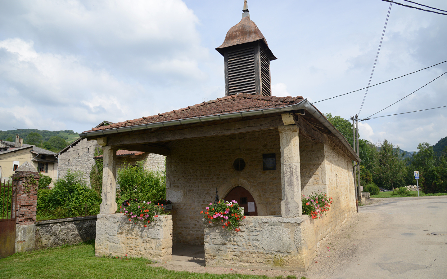 Sentier 'Ménestruel - Leymiat' à Poncin
