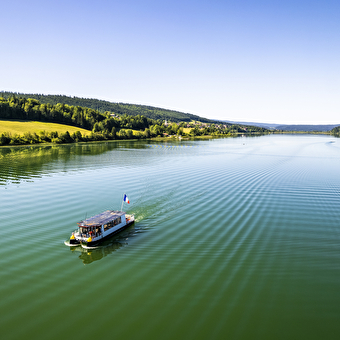 Les Bateaux du Lac Saint Point - MALBUISSON