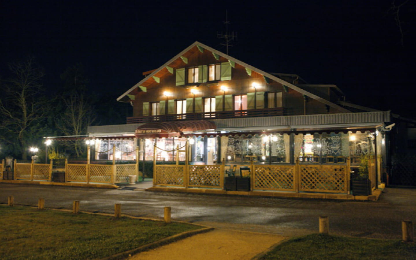 Au Chalet du Mont-Roland