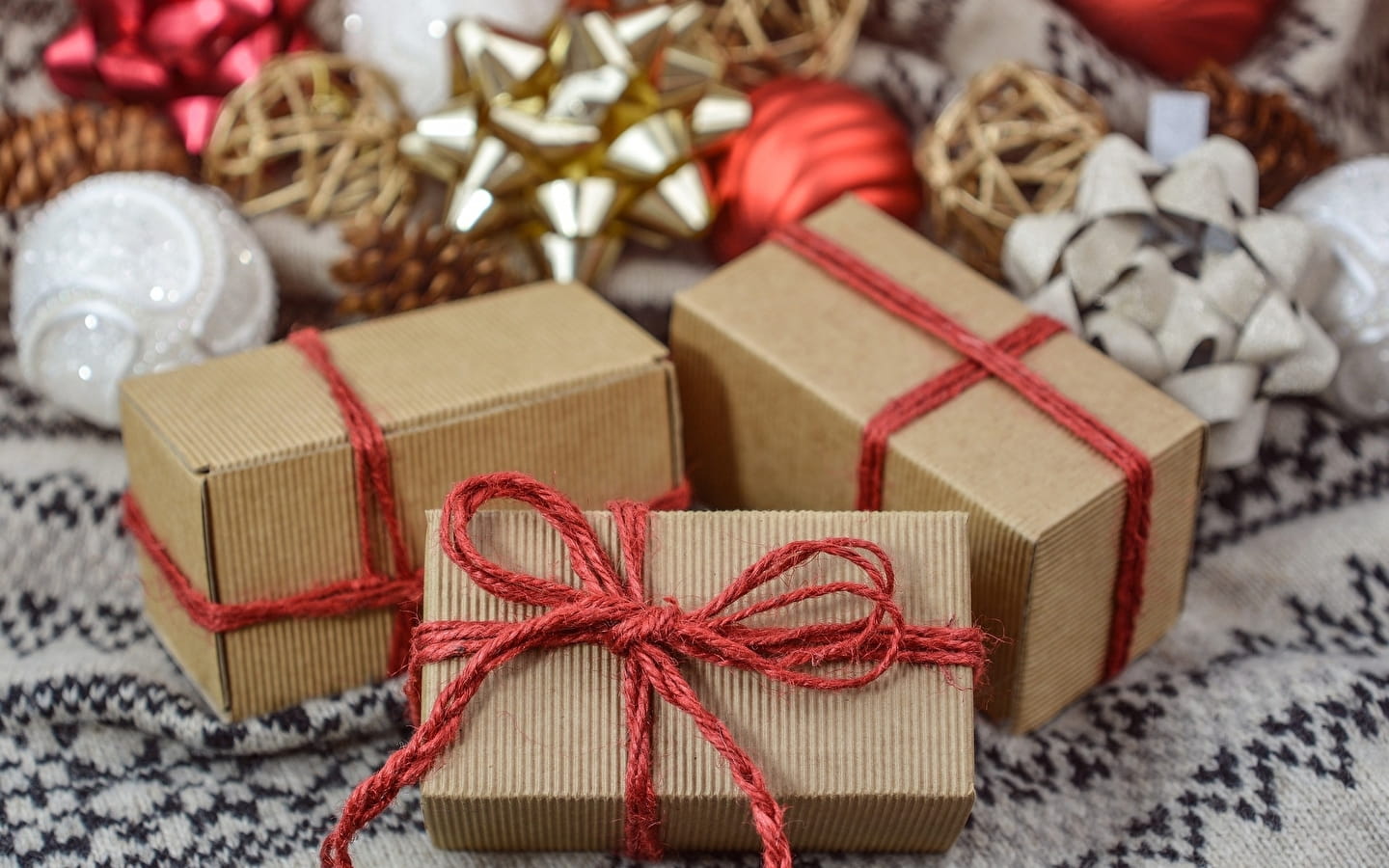 Collecte des boîtes solidaires de Noël