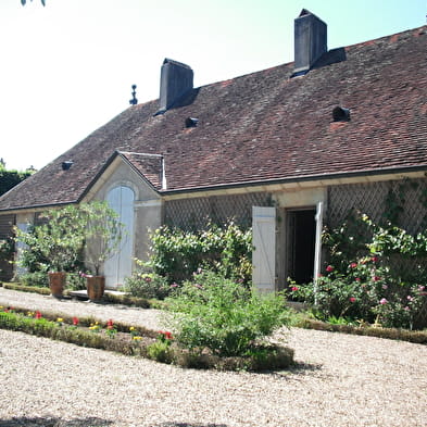 Jardin à la française du château de Jallerange