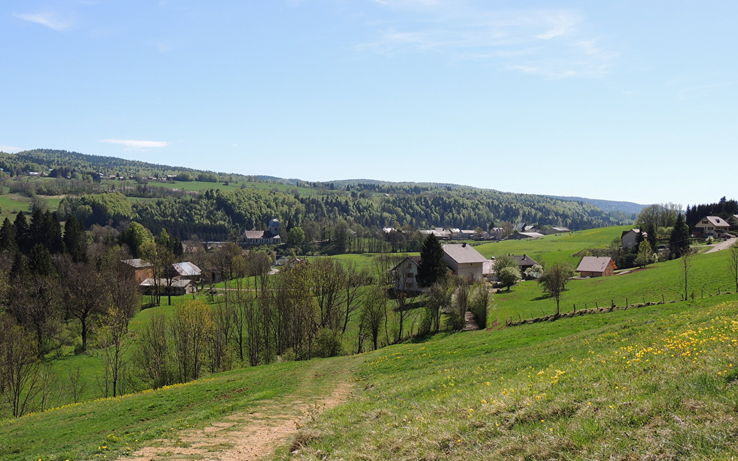 Sentier de la source de la Saine
