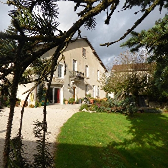 Chambre d'hôtes A la Grenouille du Jura - Oyonnax Nantua - BELLIGNAT