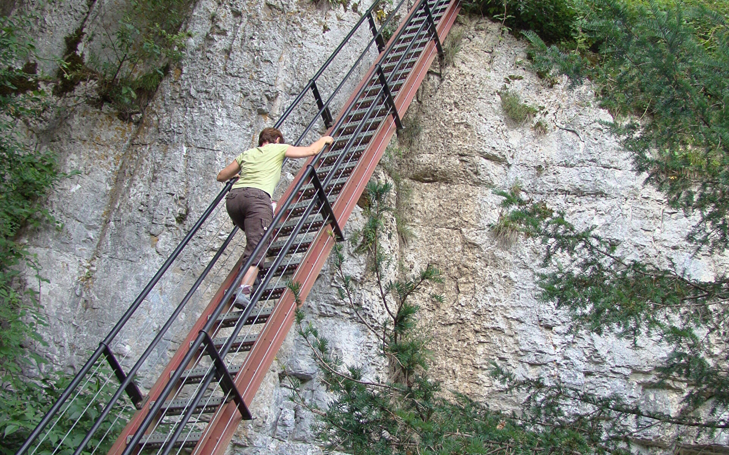 Sur les pas des contrebandiers