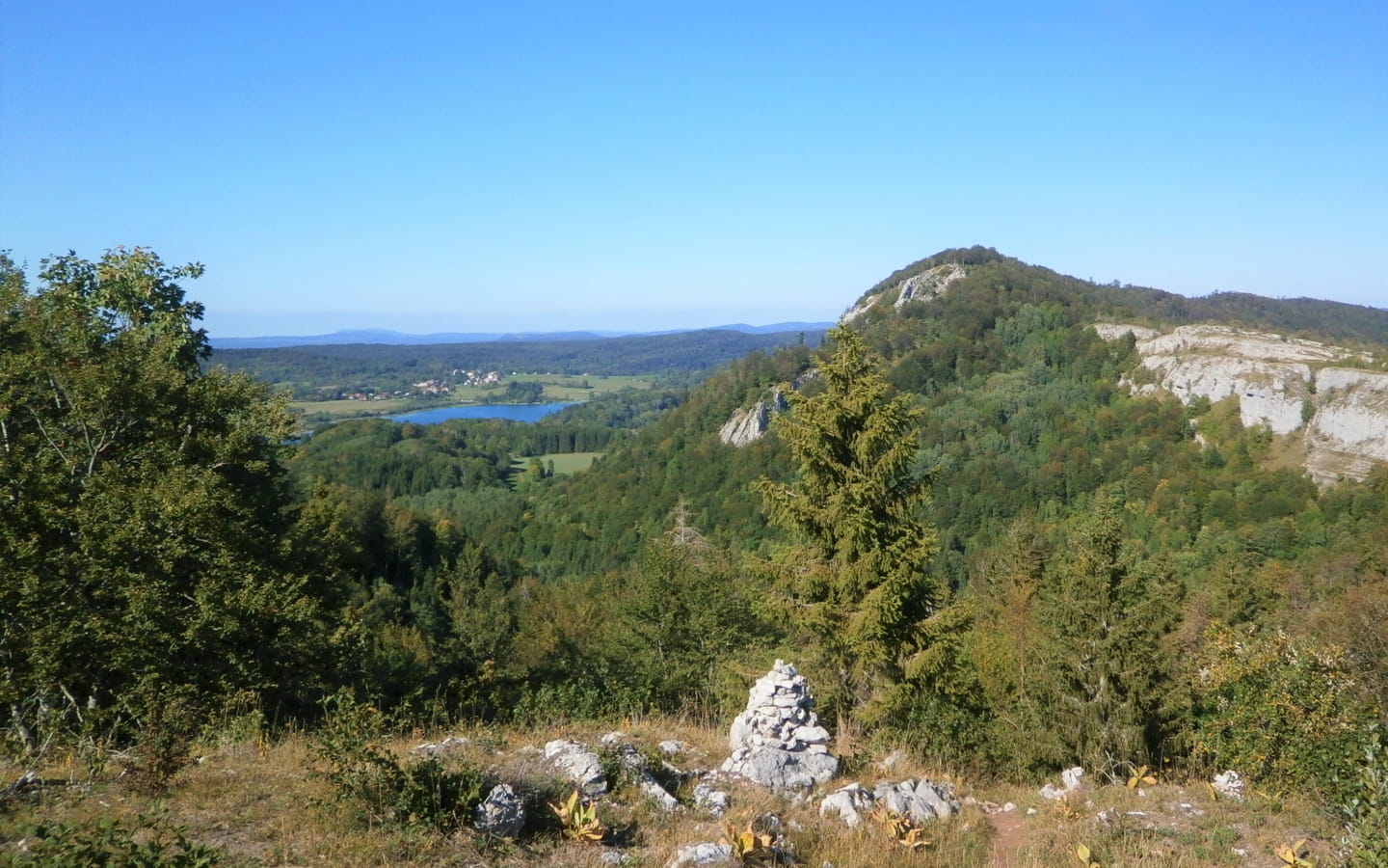 Le Sentier des Cairns