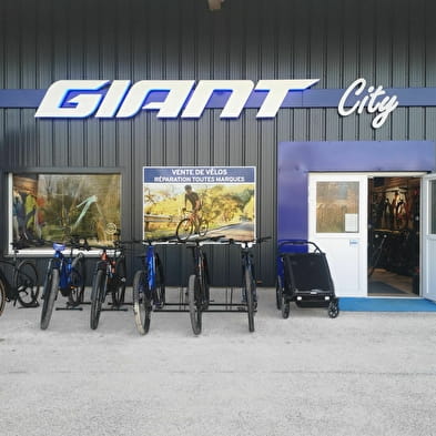 Giant city Maîche