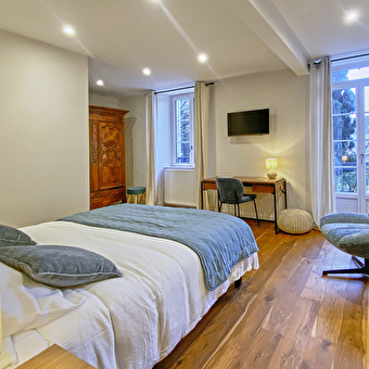 Meublé 4 personnes - LONS-LE-SAUNIER