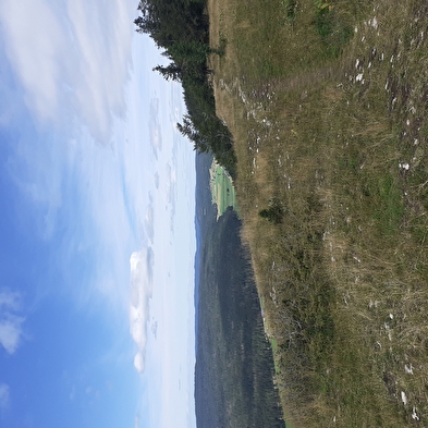 Roche Champion par le Gît du Désert