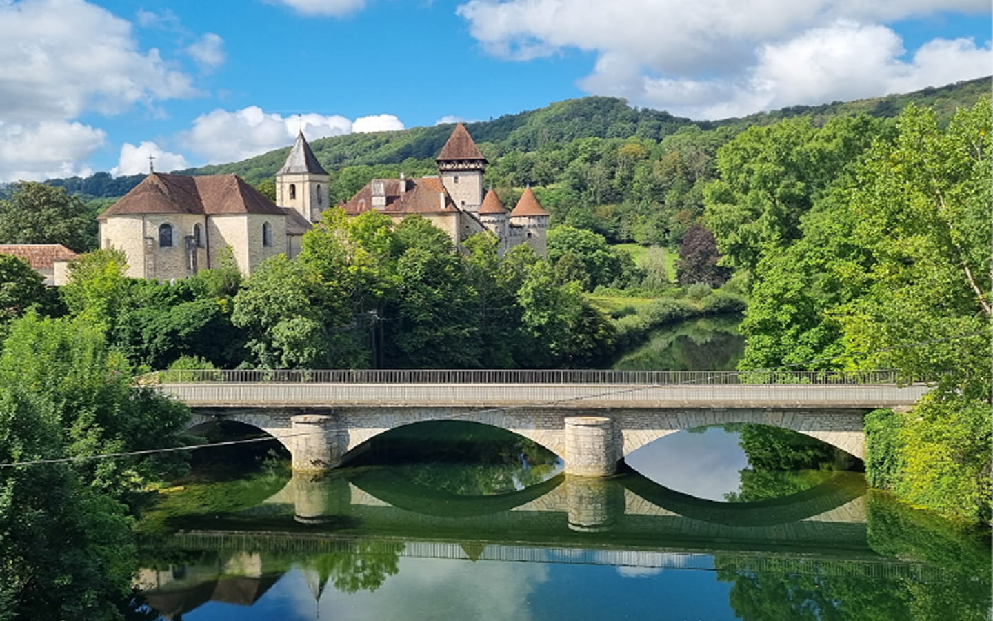 Sur les terres de Courbet en tandem électrique