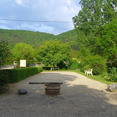 Camping Municipal de Nivigne-et-Suran
