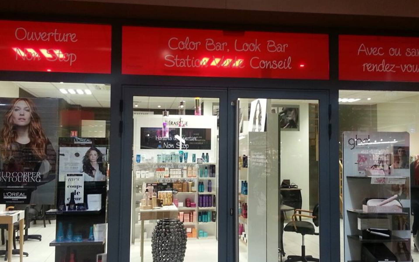 Coiffure hair cut village u