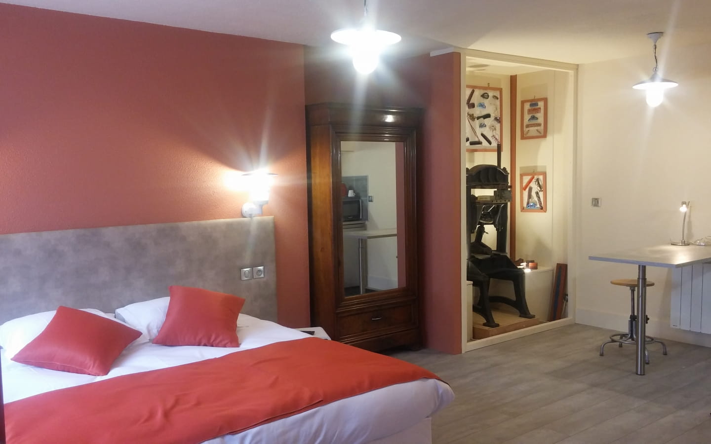 Appart' Hôtel Oyonnax Bellignat - Usine