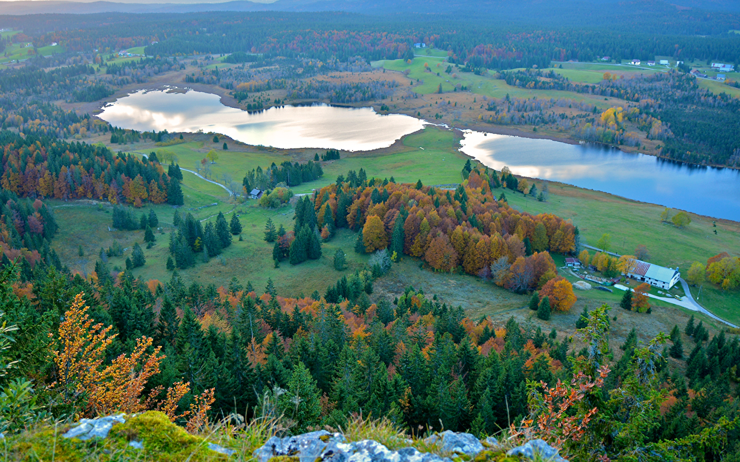 Les Lacs
