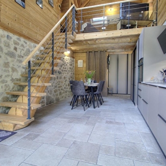 La Grange de la Crête Beudron - CHEZERY-FORENS