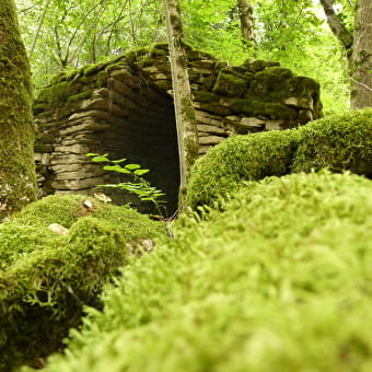 Sentier des pierres sèches - LA MARRE