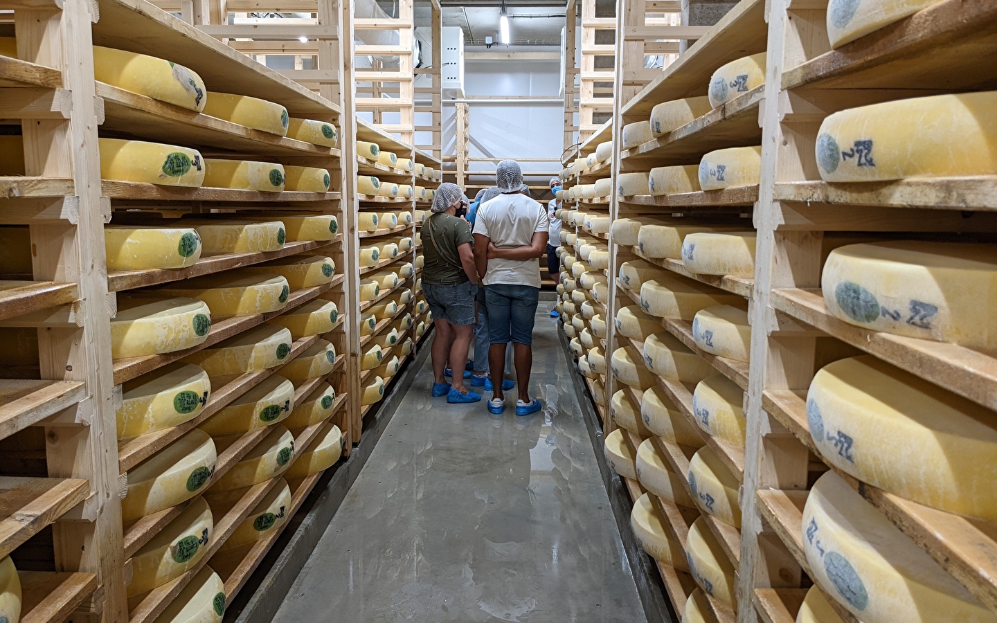 Visite guidée de la fruitière à comté de Passavant