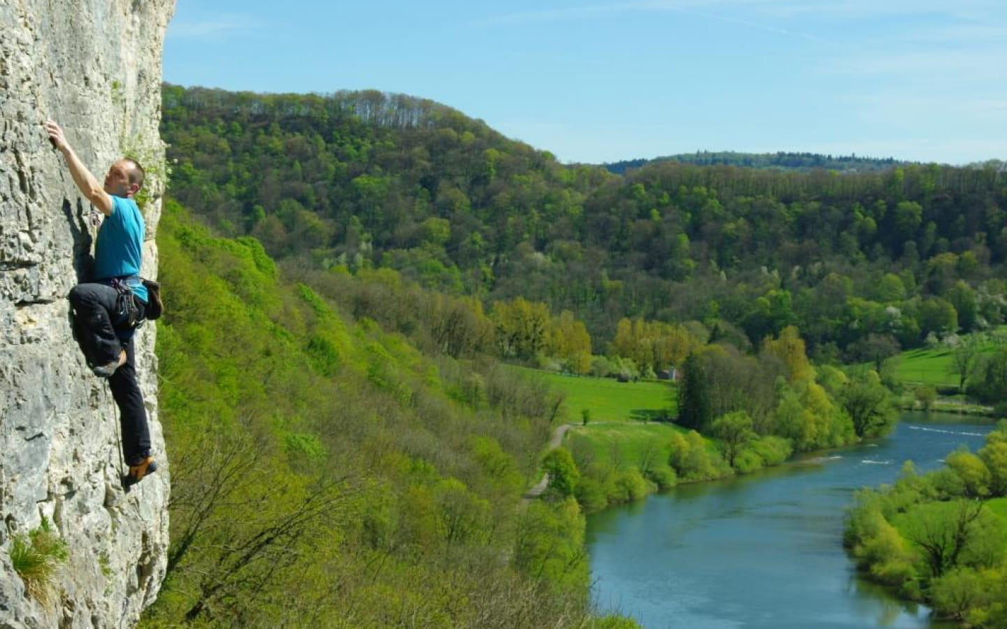 Escalade à Baume-les-Dames