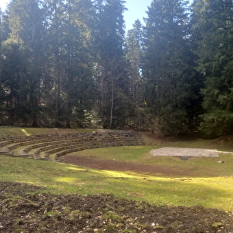 Le Théâtre Forestier - n°9 - PONTARLIER