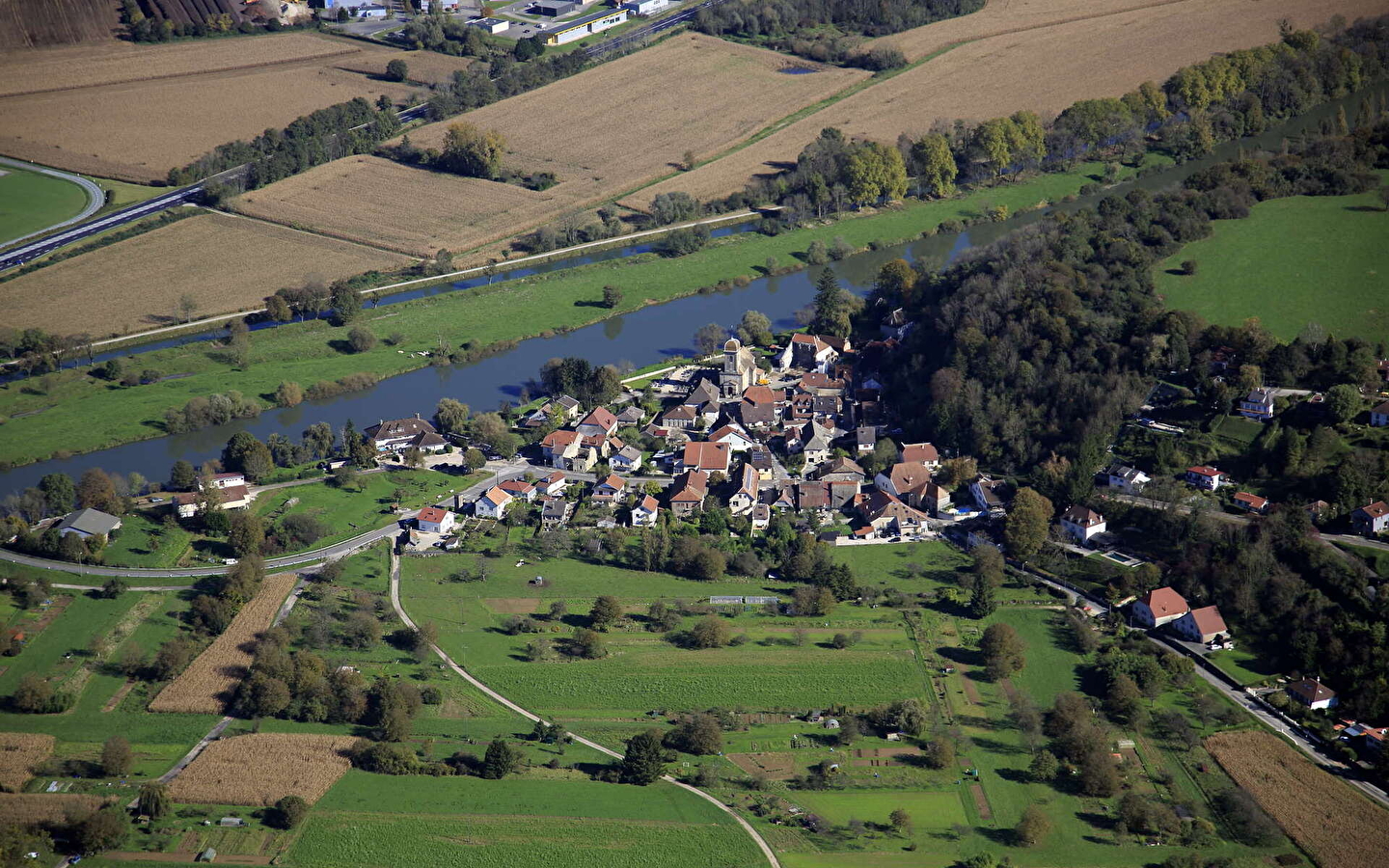 Les Trois Portes