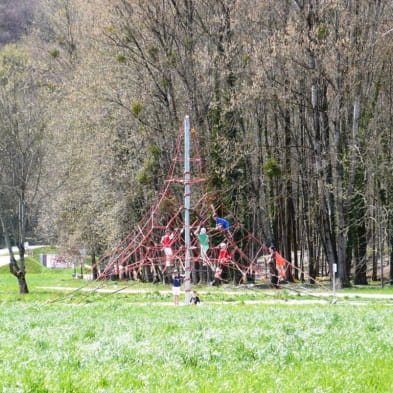 Aire de pique-nique au bord du Doubs