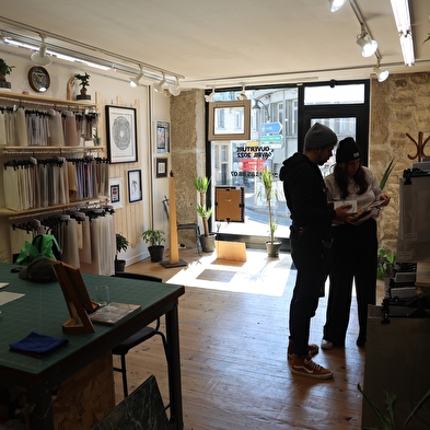Exposition En Dehors du Cadre - Jacki MARECHAL
