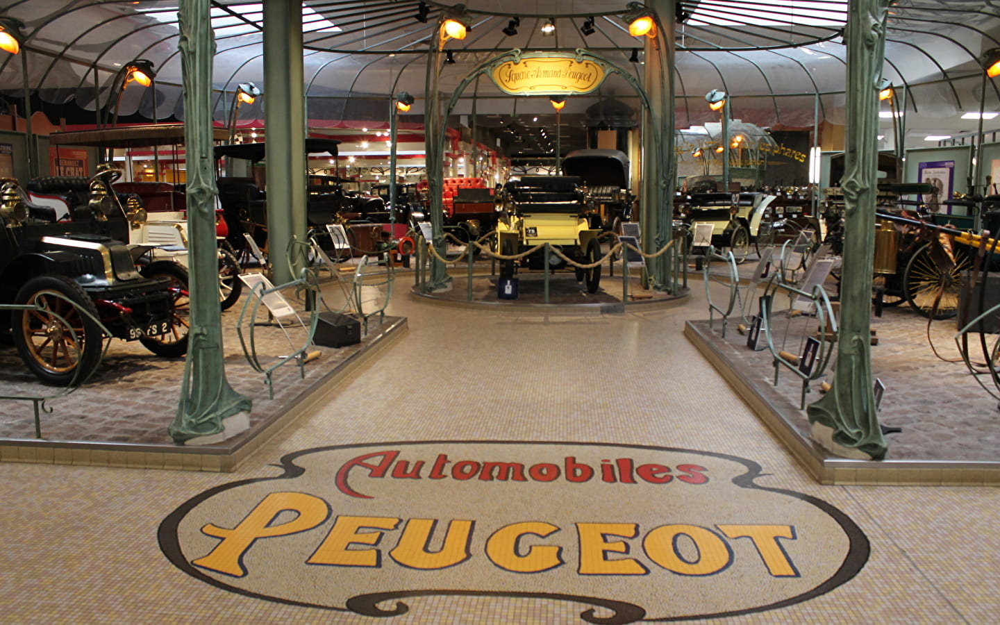 Visite Route des Savoir-faire : Musée de l'Aventure Peugeot