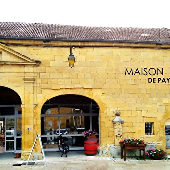 Maison de Pays à Nozeroy - Artisanat - NOZEROY