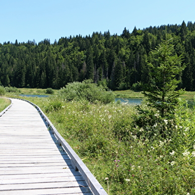 Sentier du Lac de Lamoura