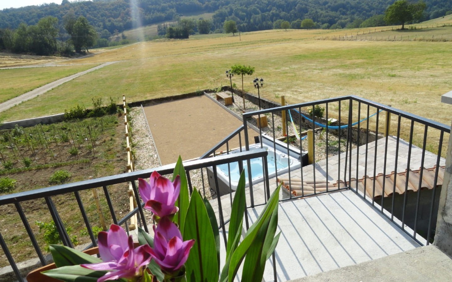 Les Violettes du Bugey - Maison grand confort avec SPA chauffé