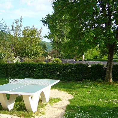 Camping Municipal de Nivigne-et-Suran