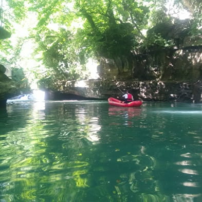 Hydroglisse : descentes accompagnées en kayak