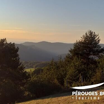 Randonnée : Prés Charvet par la croix des Moines - TORCIEU