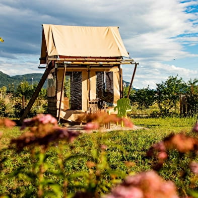 Les Lodges de la Viarhôna : les tentes-lodges